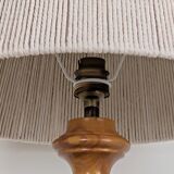 Lampe en bois tourné