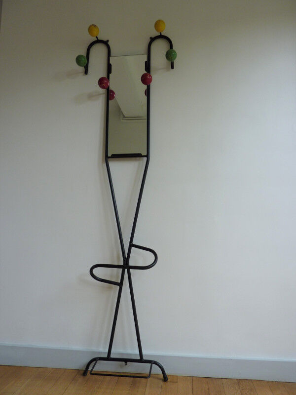 Locker room wall of the 1950s to 6 balls multicoloured wooden