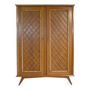 Armoire en rotin pieds
