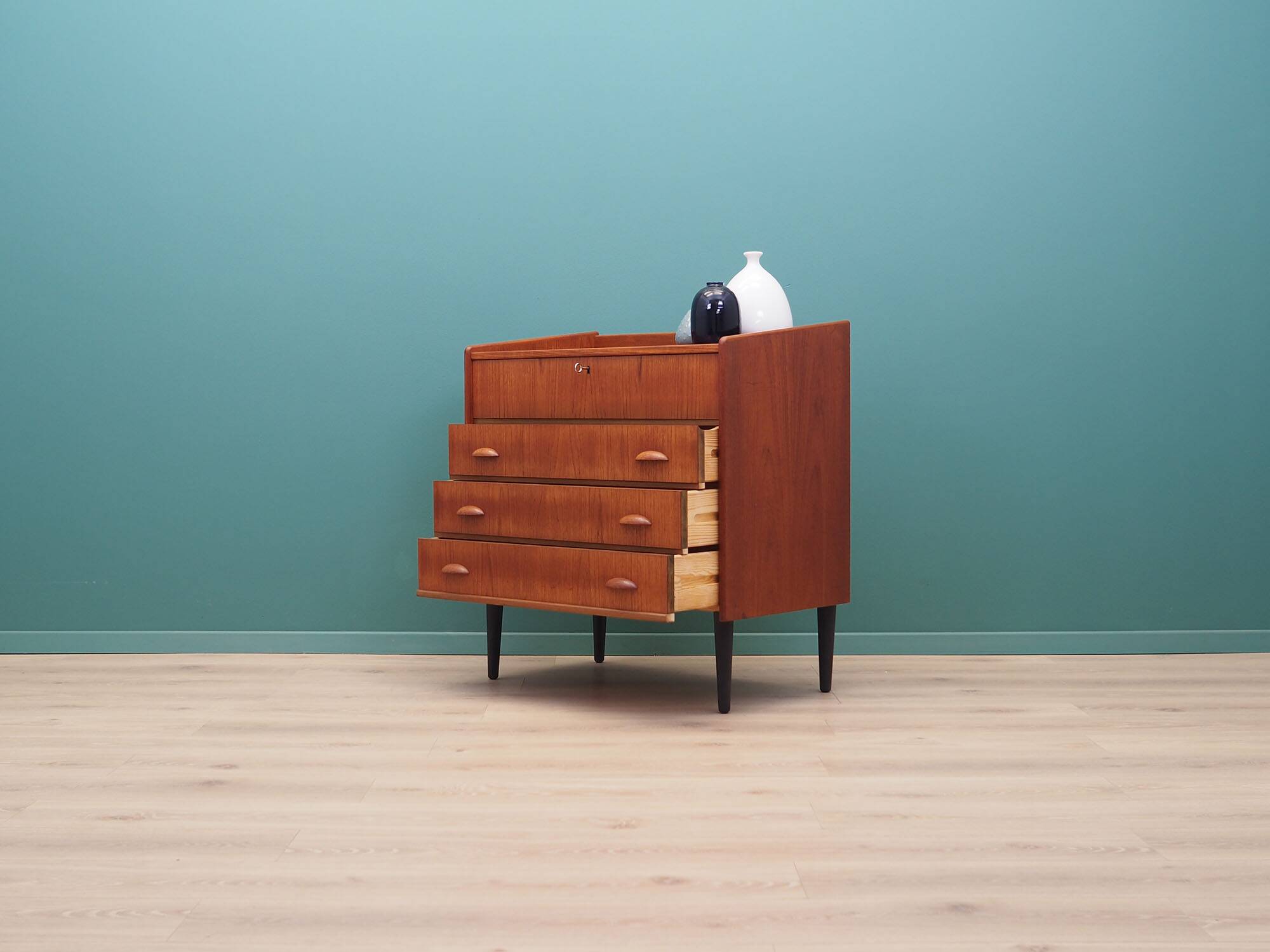 Teak dressing table, Scandinavian design, 1960s, manufactured by SW Finland