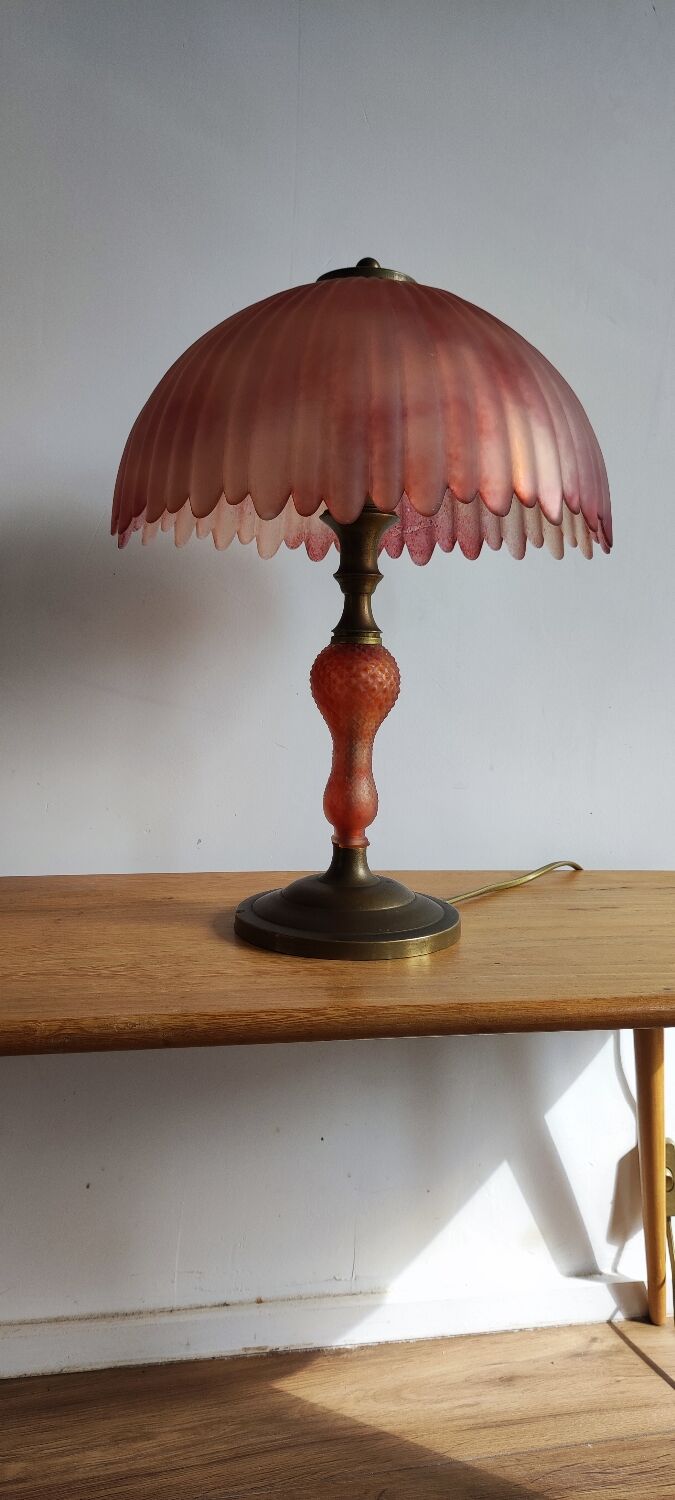 Kaelle lamp in glass paste and brass.