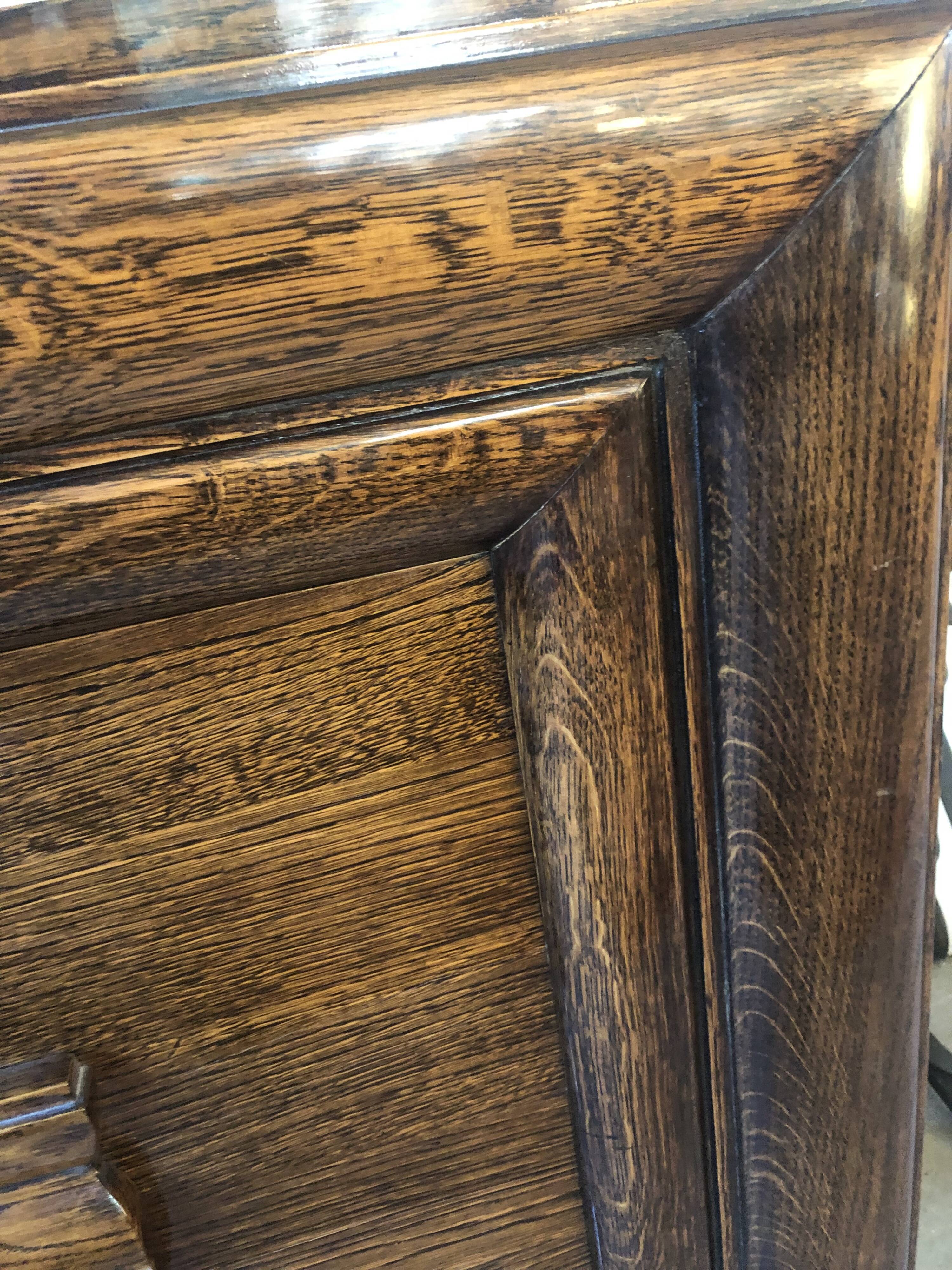 Art deco base cabinet