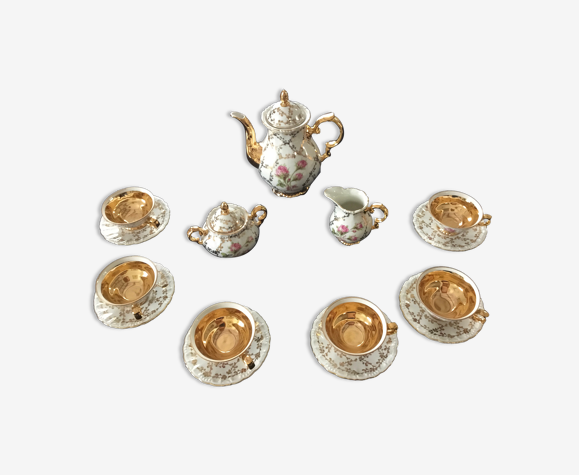 Coffee set in bavarian porcelain flowers and gold