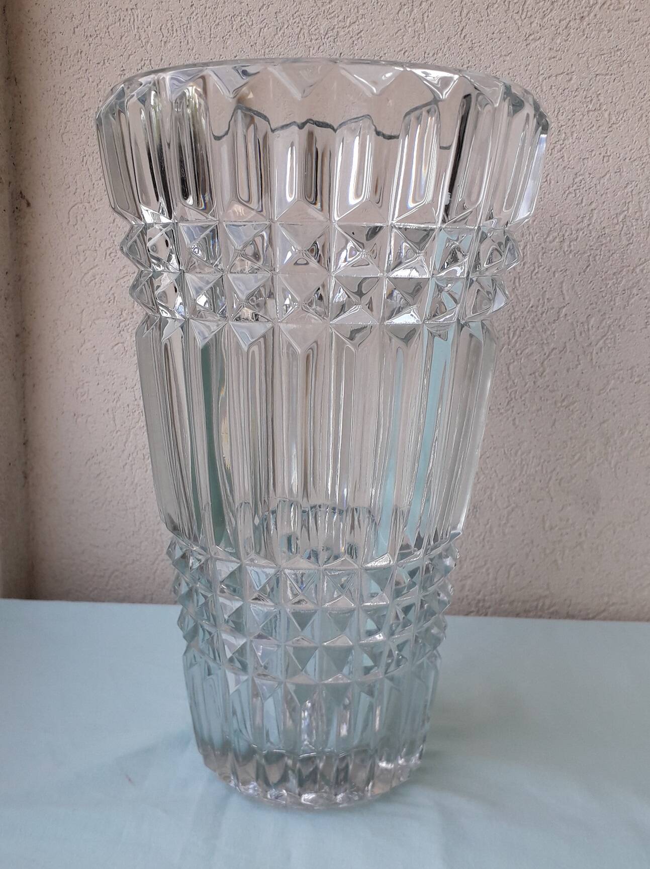Crystal vase