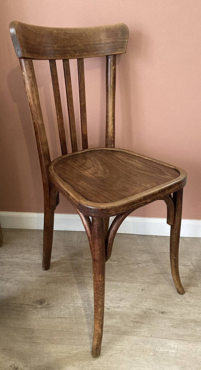 Lot de 3 chaises bistrots anciennes