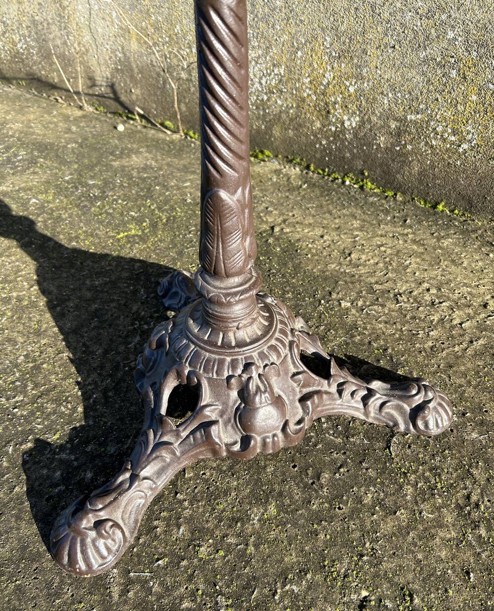 Round bistro table, cast iron base, vintage, 1940s