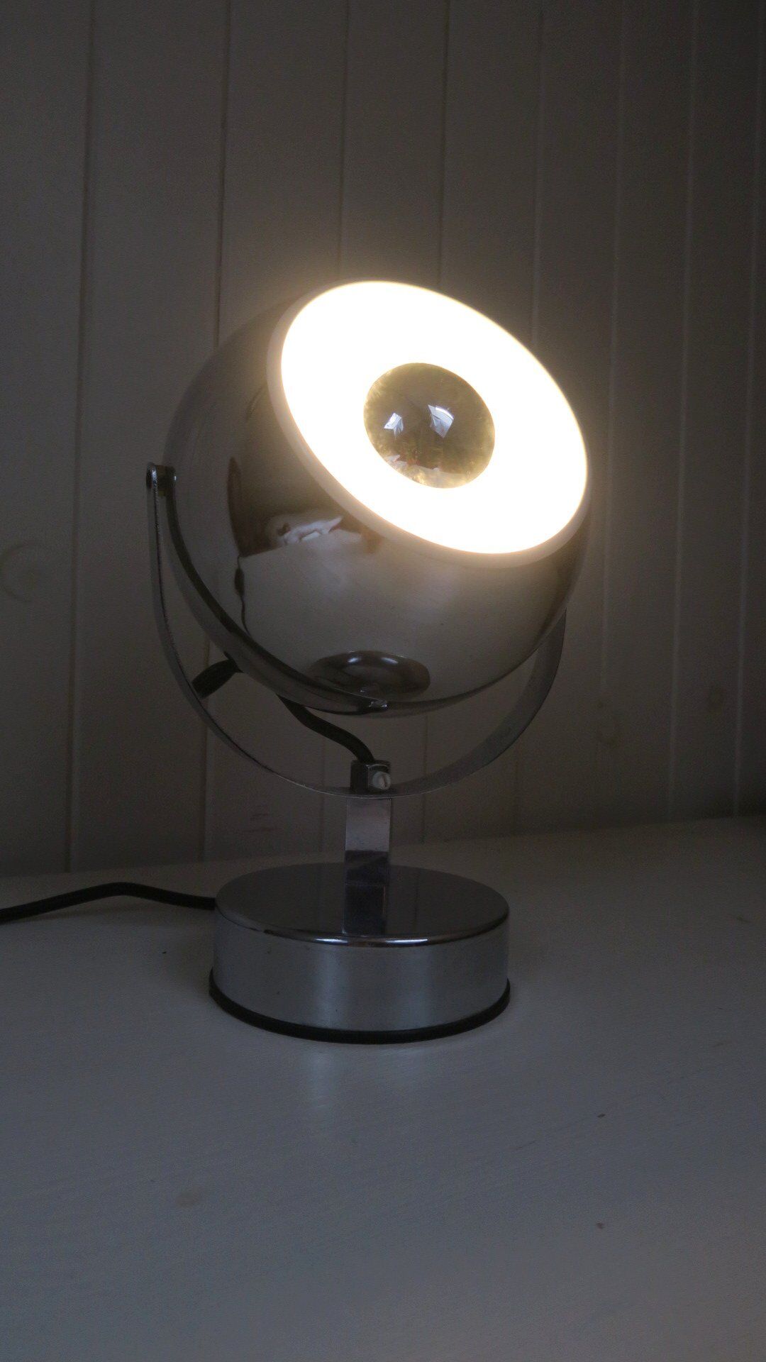 Chrome eye ball lamp