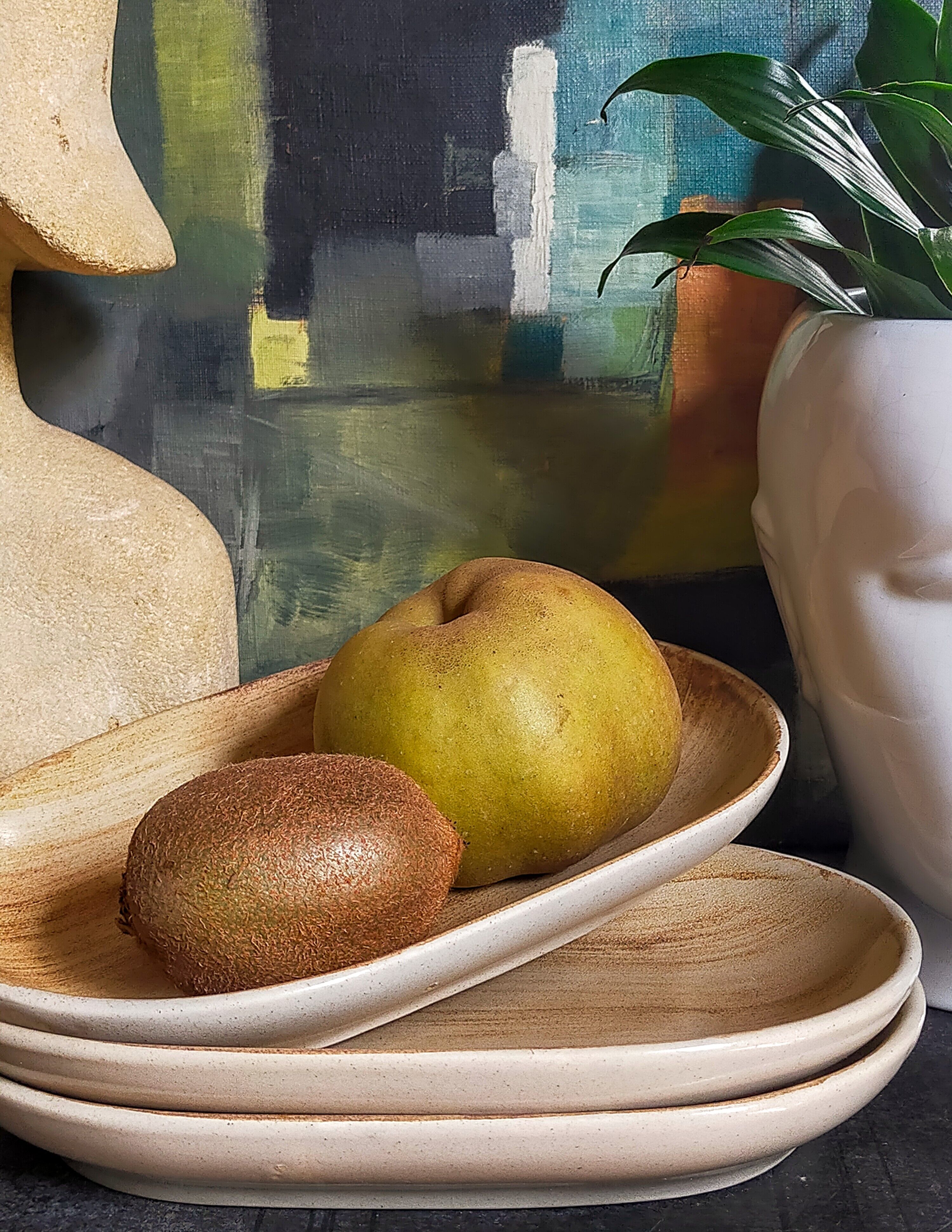 Three ceramic raviers decorated with vintage brushstrokes