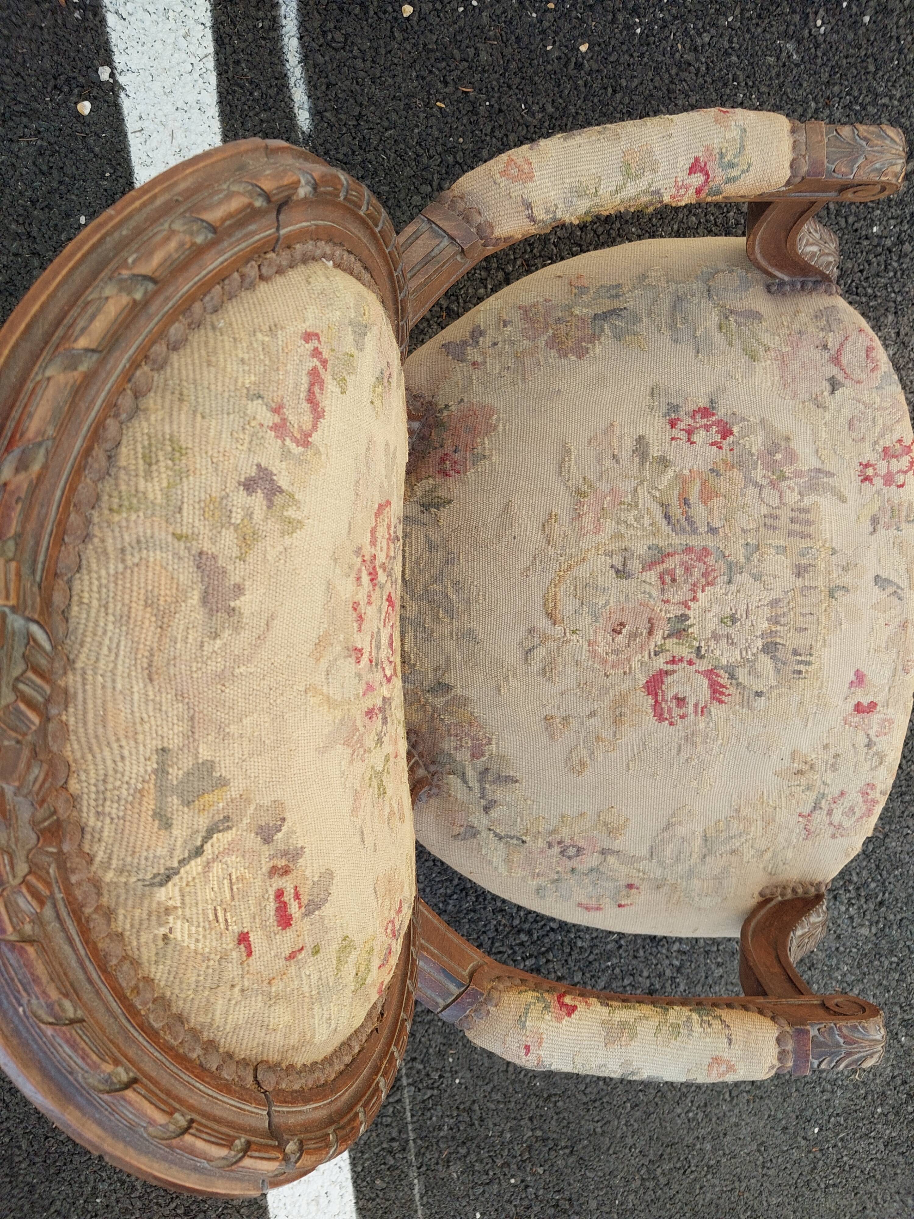 Medallion Armchair