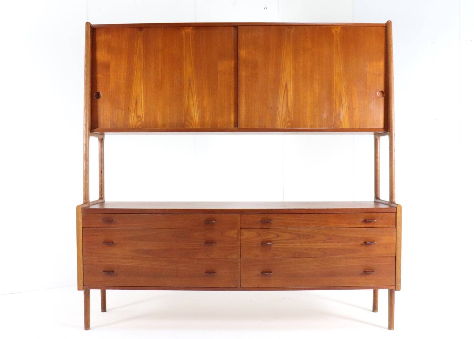Hans Wegner voor RY mobler RY-20 kast - Deens design