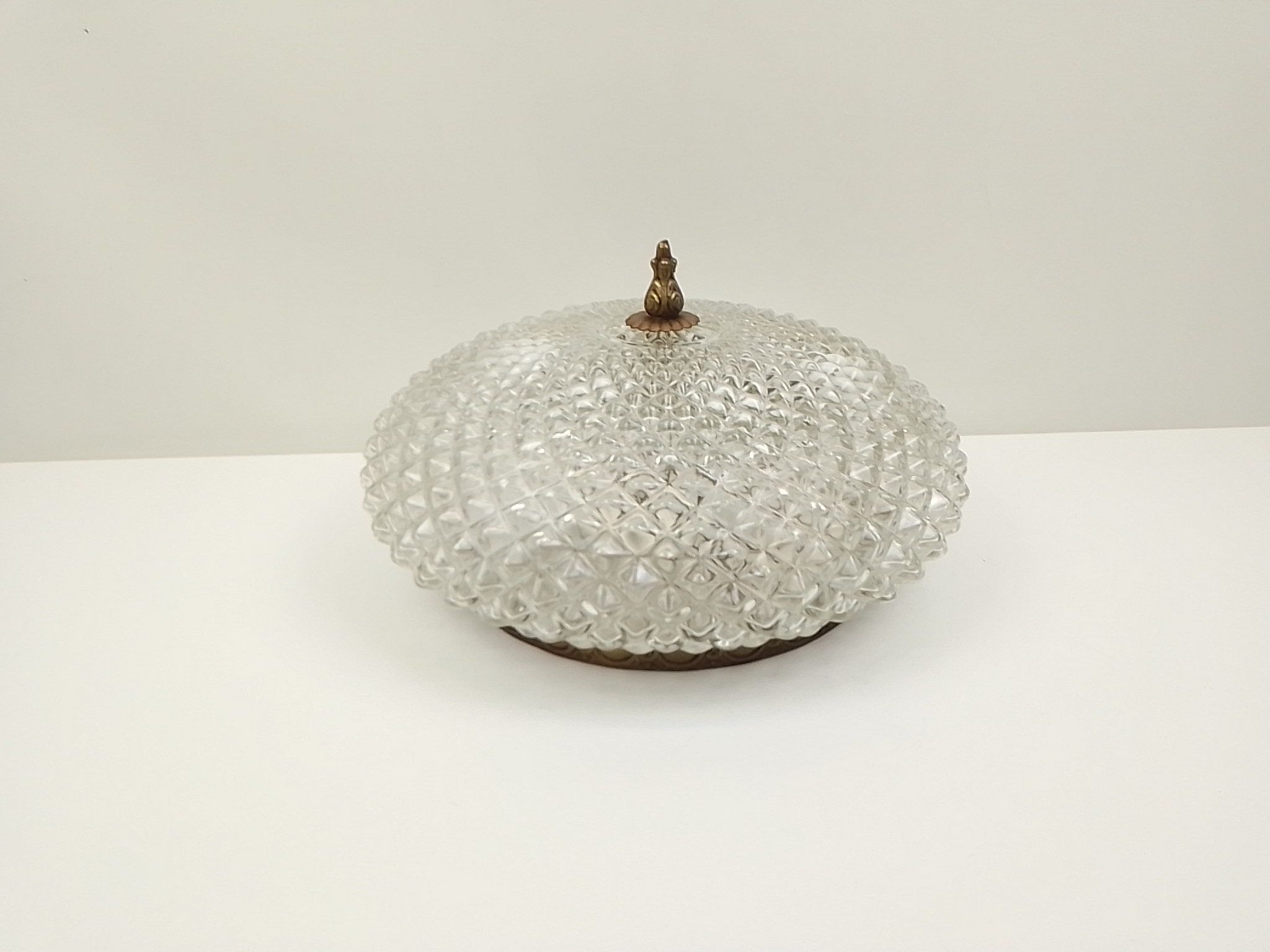 Vintage round ceiling lamp in glass and brass – Diameter 30 cm