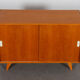 Buffet en placage chêne, modèle U-452, par Jiri Jiroutek pour Interier Praha, 1960