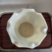 Vintage footed vase in white opaline, marbled/marble effect decoration from the 60s.