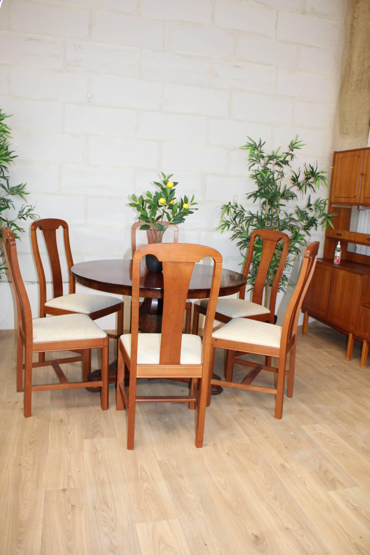 Round Empire style table in Mahogany France