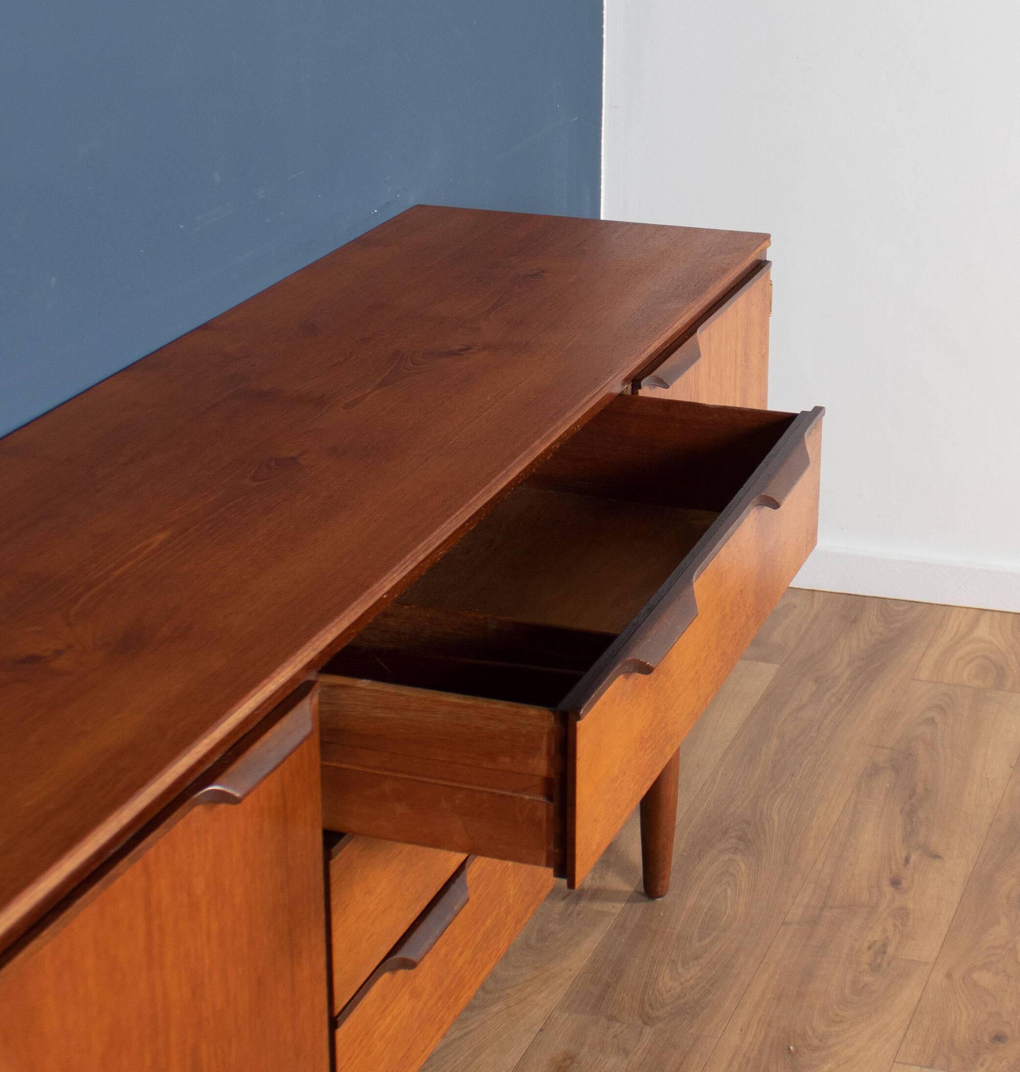 Retro teak 1960s ausinsuite mid century sideboard
