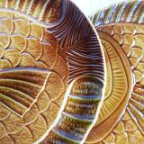 6 Sarreguemines barbotine ceramic fish plates, flat plates.