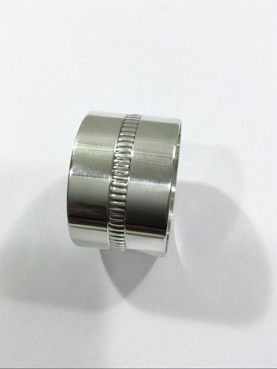 Christofle - Lauzun Towel Round