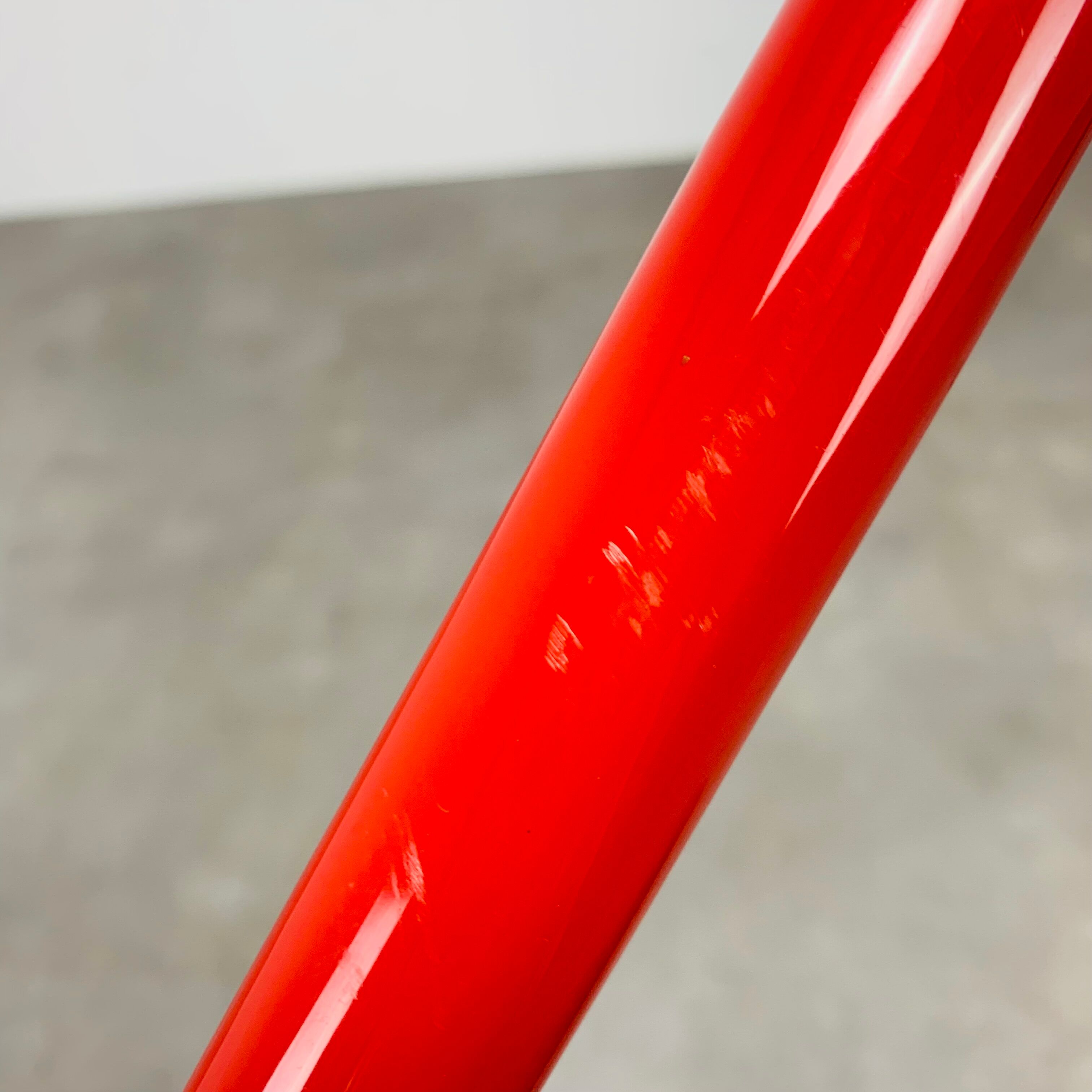 Valet or towel rack Makio Hasuike red for Metalplastica italy