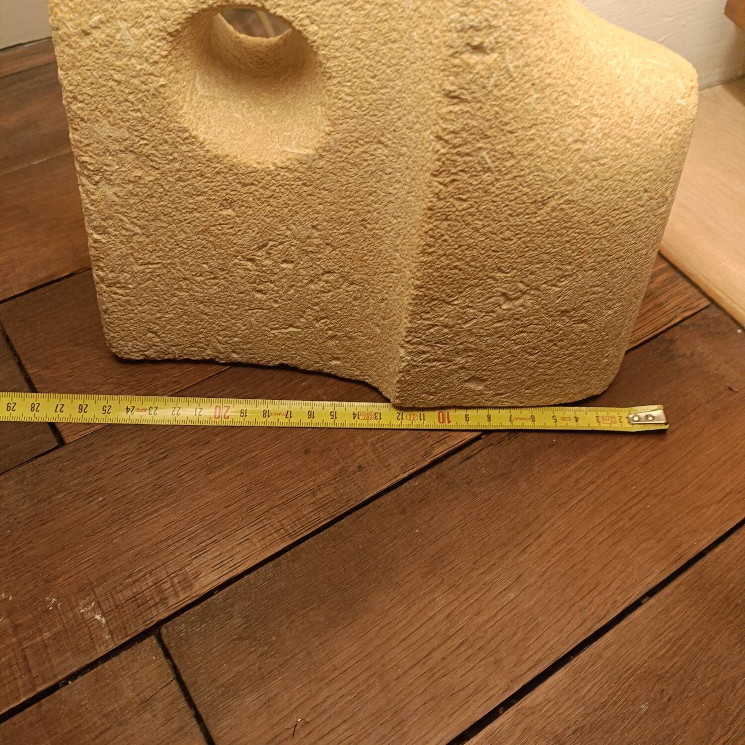 Mineral lamp in the style of Albert Tormos.