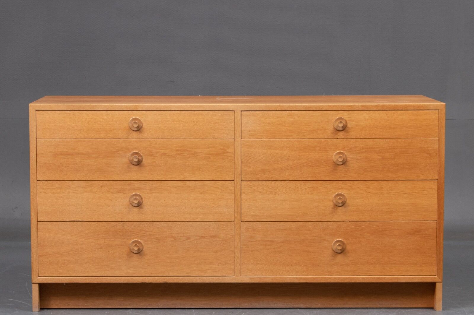 Børge Mogensen double oak chest of drawers