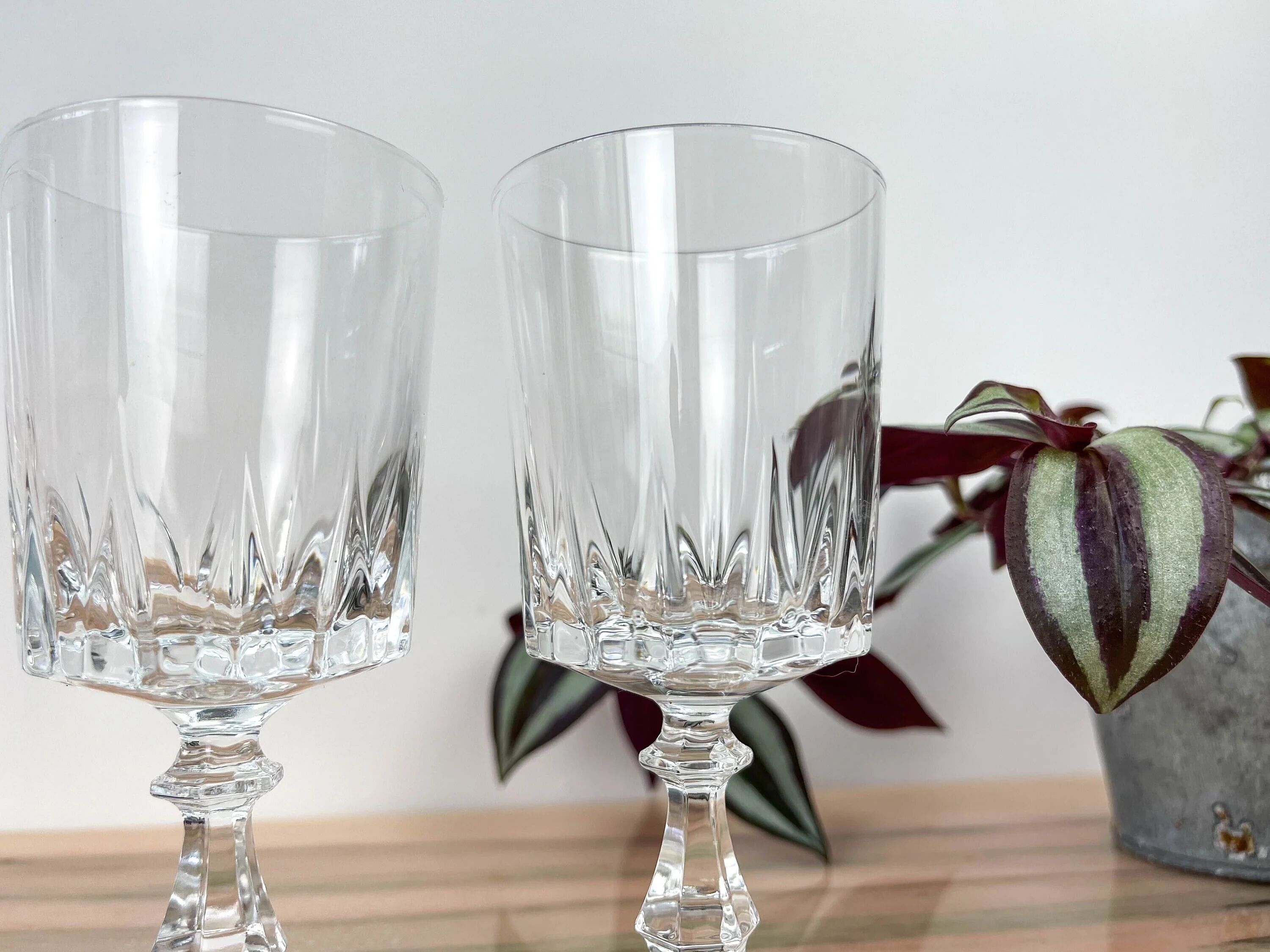 6 Cristal D'Arques Louvre model white wine glasses