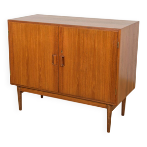 Commode petite de style