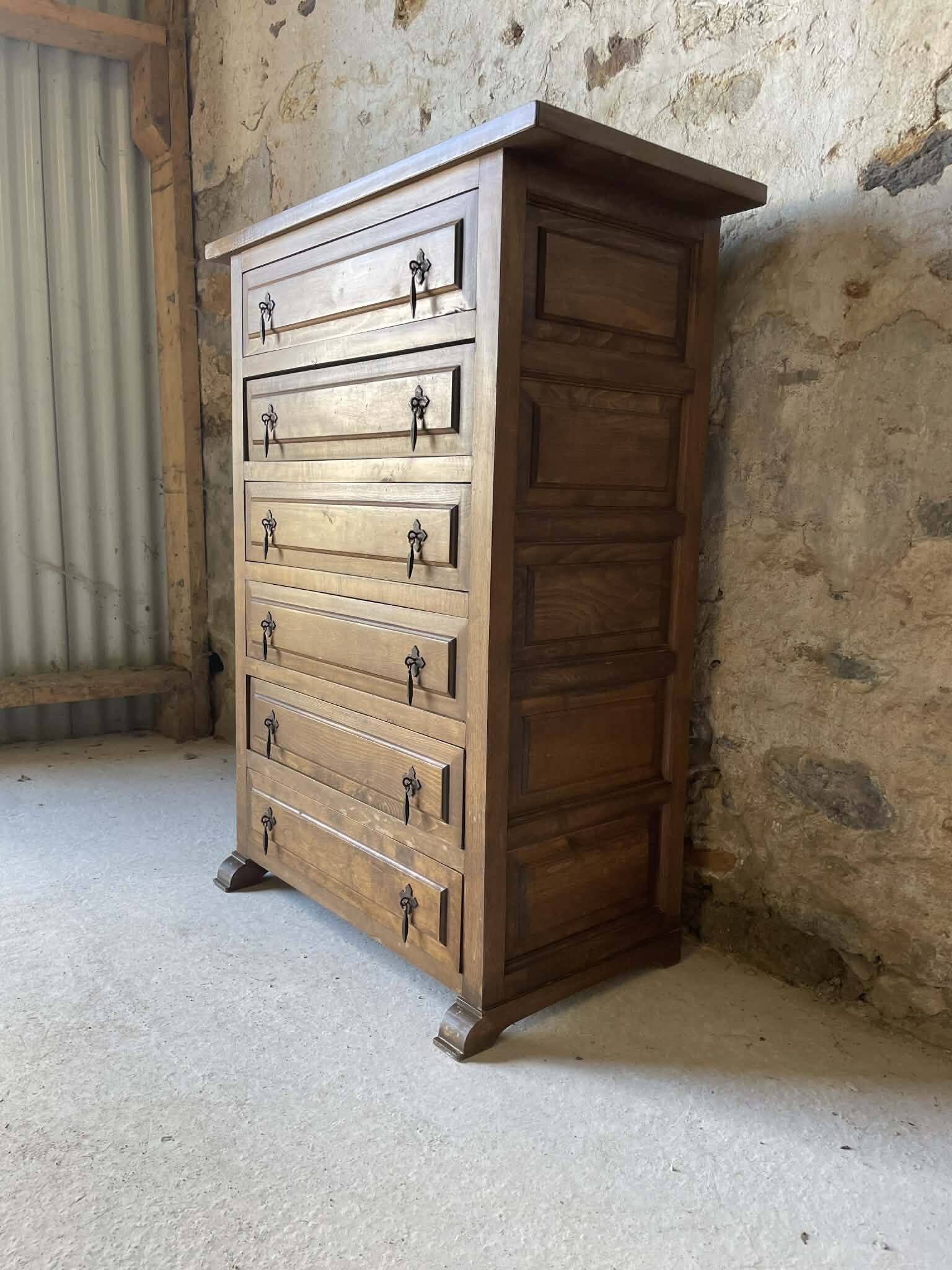 Scottish chest of drawers in olive wood – 6 drawers