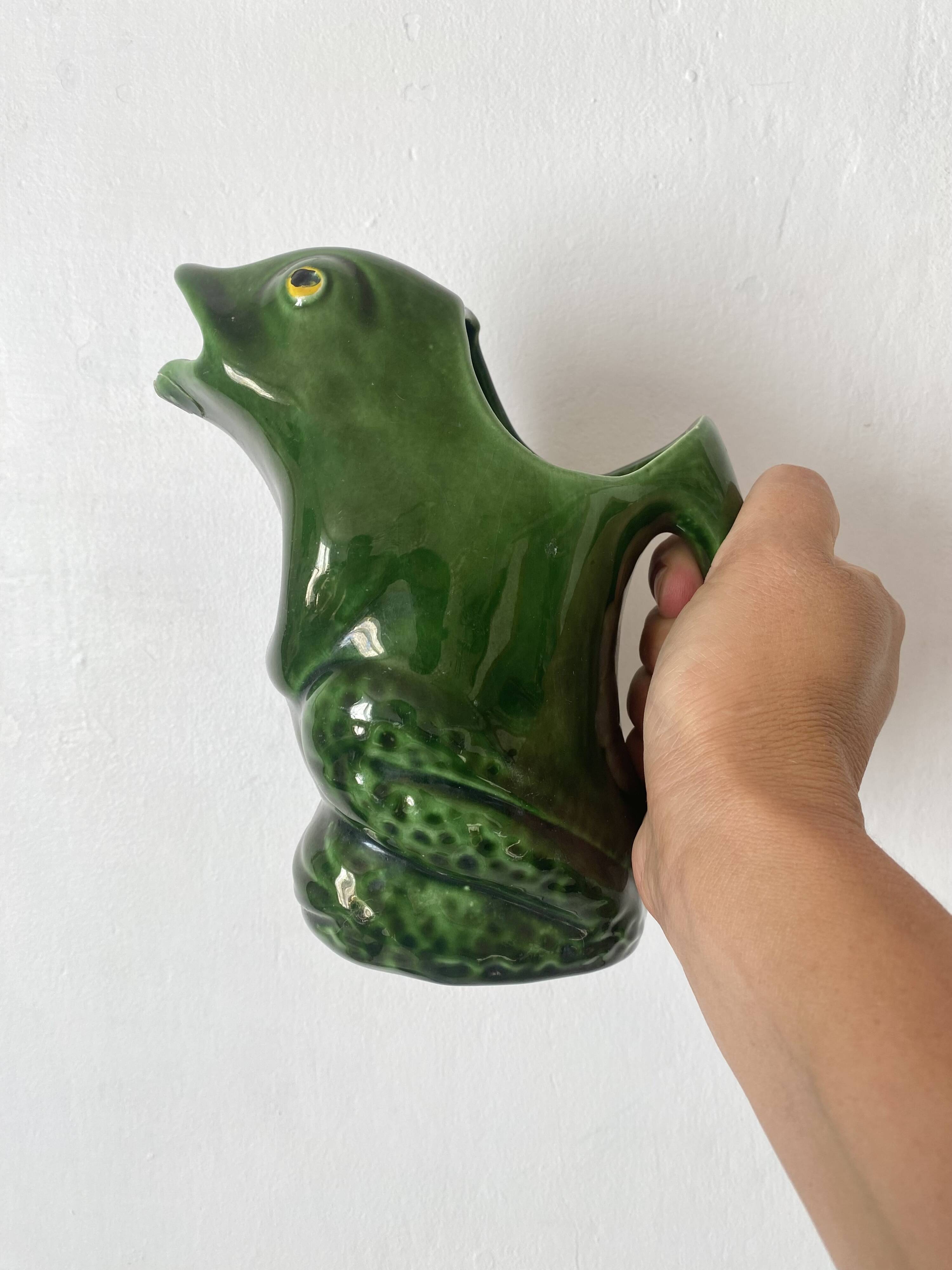 Frog jug slip