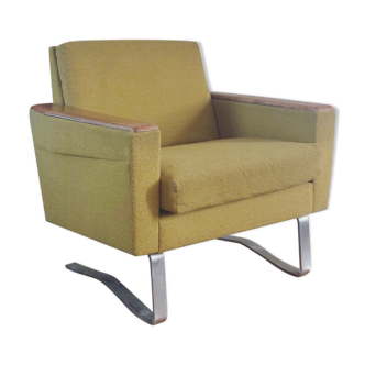 Vintage cantilever cube chair from the 50s and 60s green anise