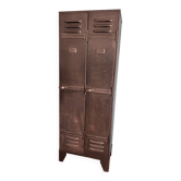 Vestiaire industriel double porte (vers 1920)