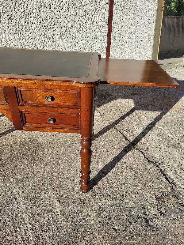 Louis philippe desk in cherry 1980