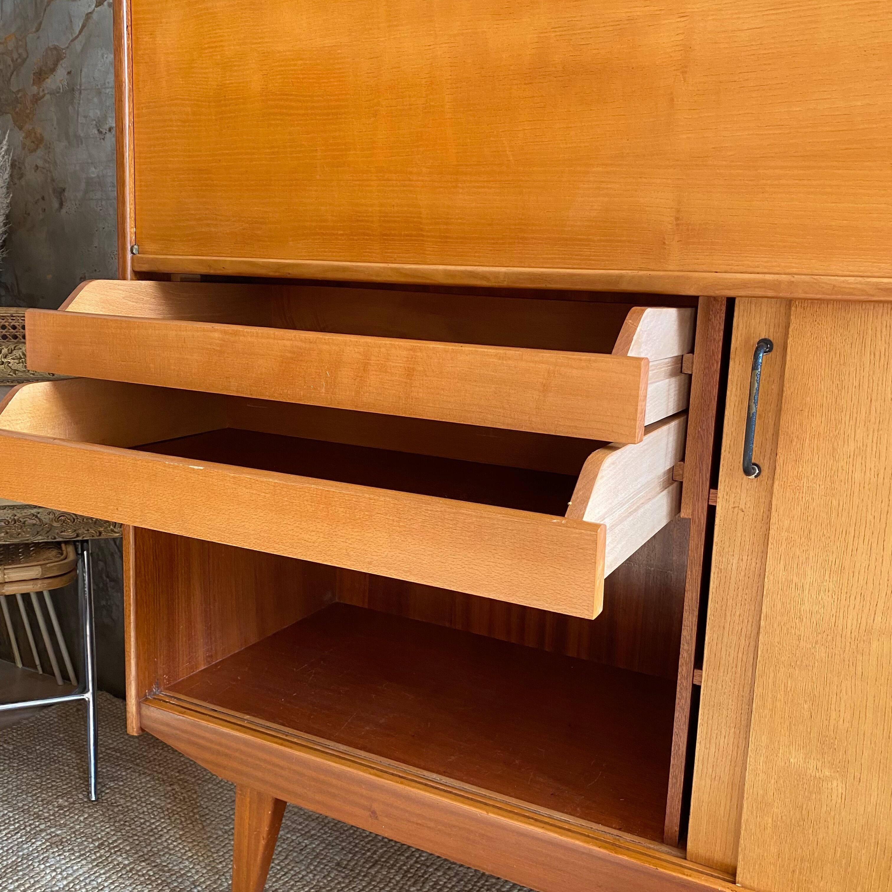 Enfilade years 60 feet compass