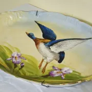 Antique decorative plate in porcelain – flying duck design