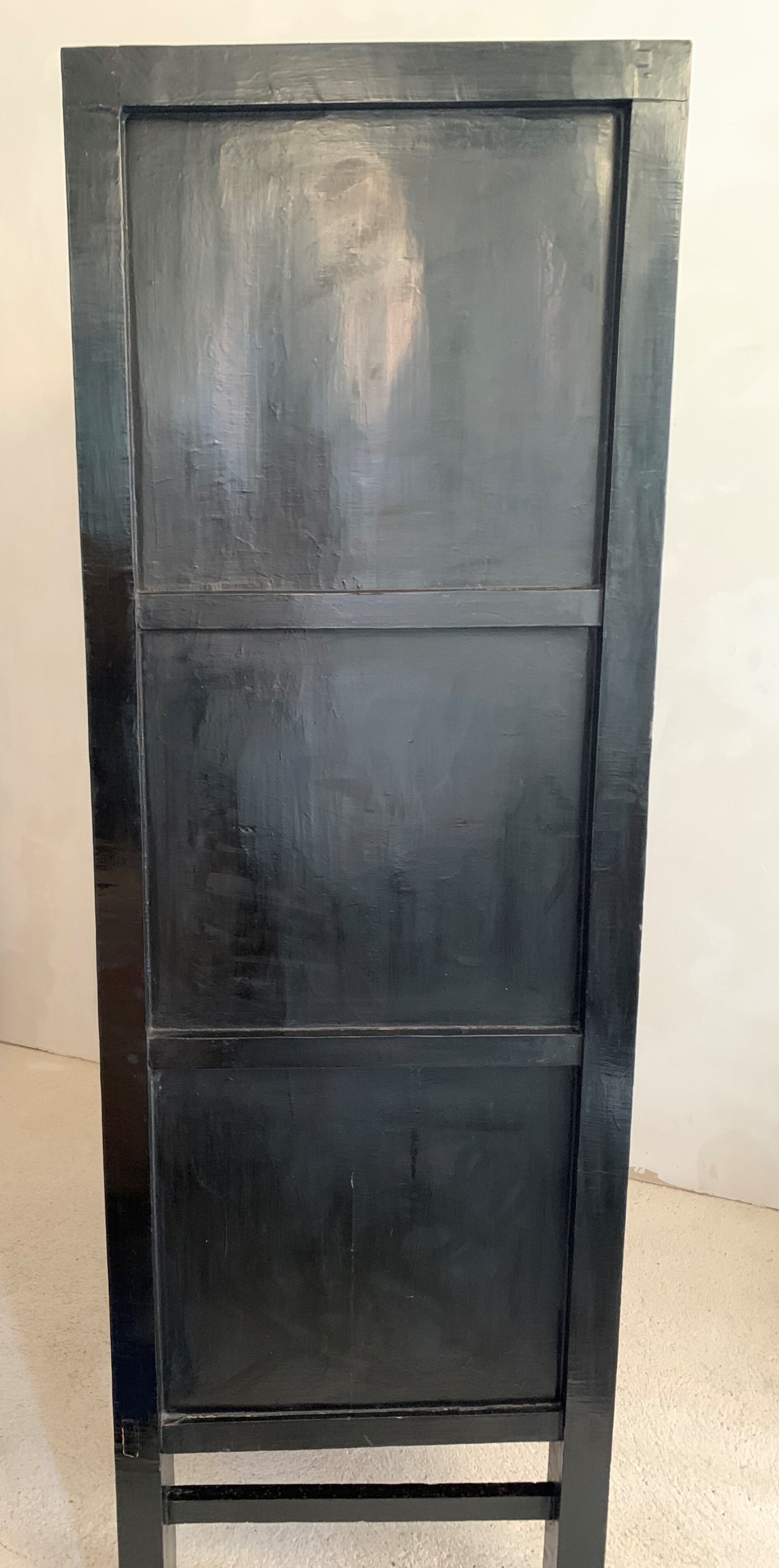Chinese lacquered cabinet