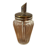 Sugar bowl with pouring spout