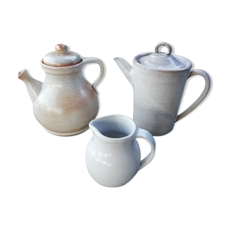 Trio of sandstone pitcher teapots