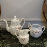 Set taste delicate antique porcelain