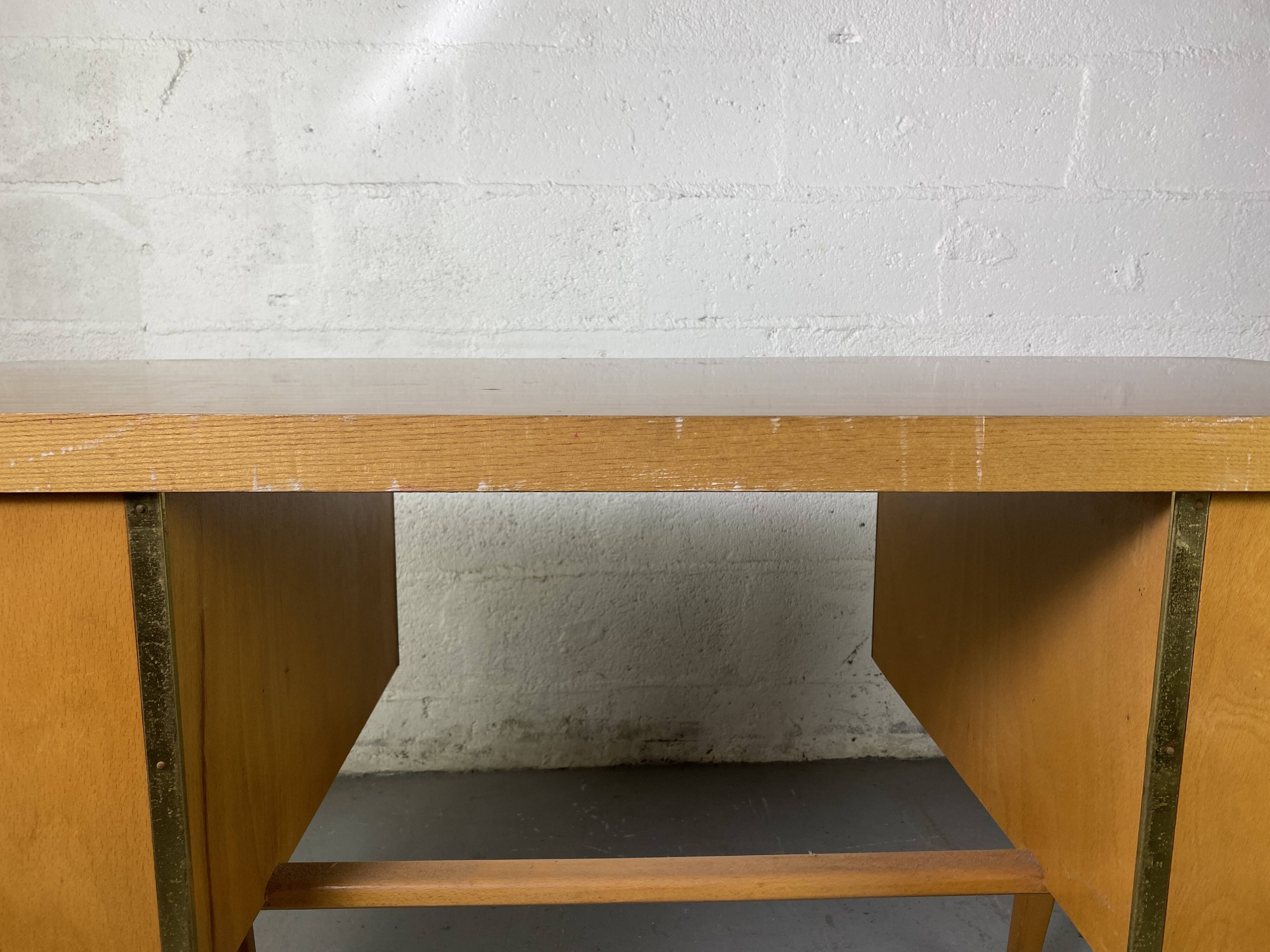 Desk Ekawerk Horn Lippe