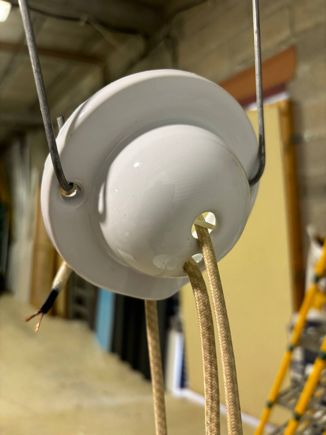 Suspension rises and falls vintage