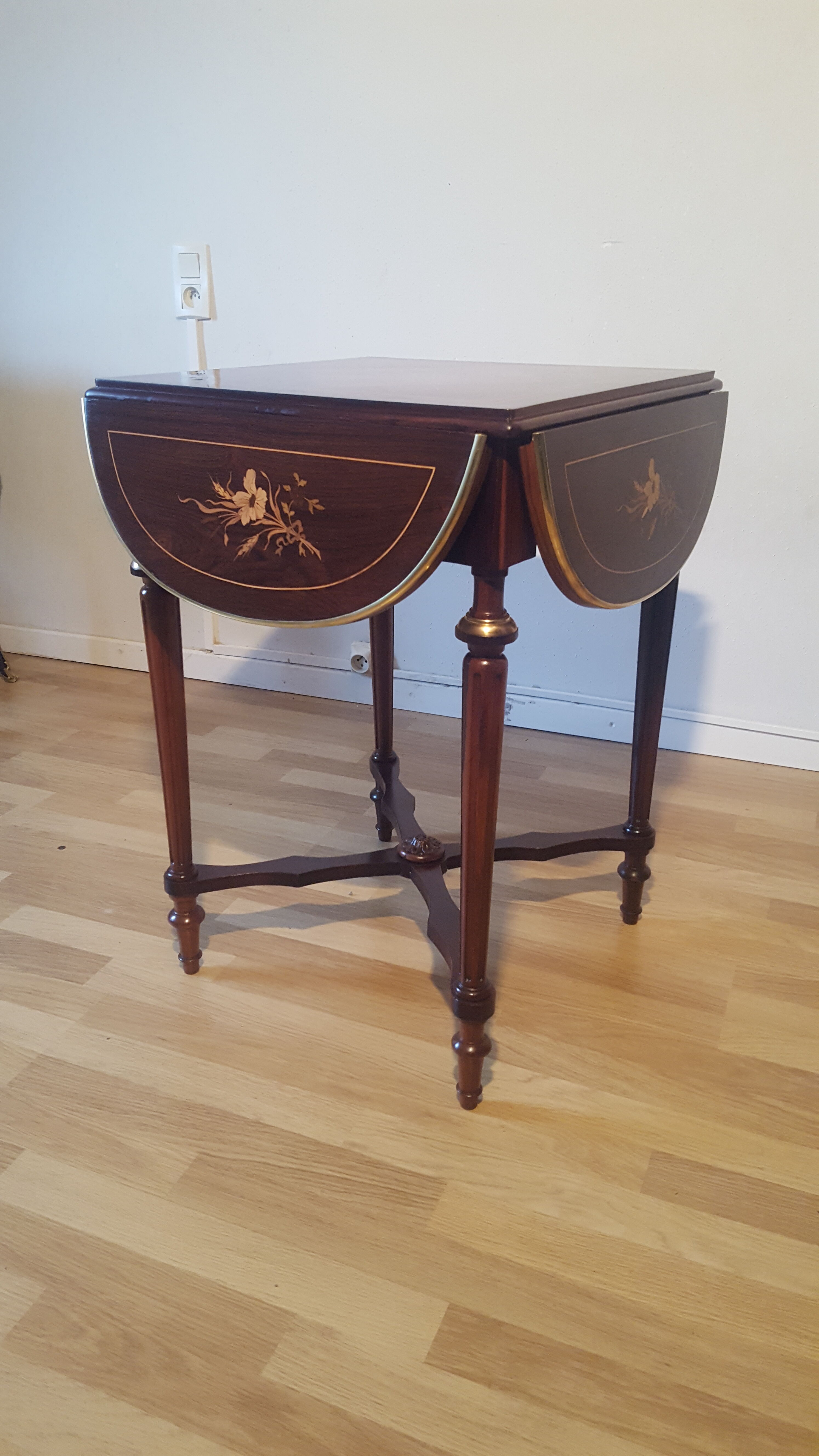 Table à volets époque Napoléon III