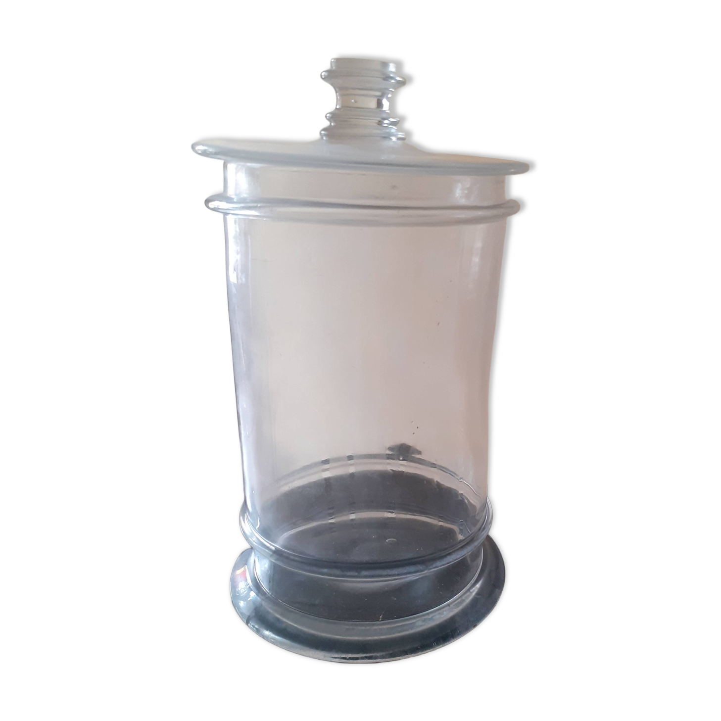 Pot à pharmacie