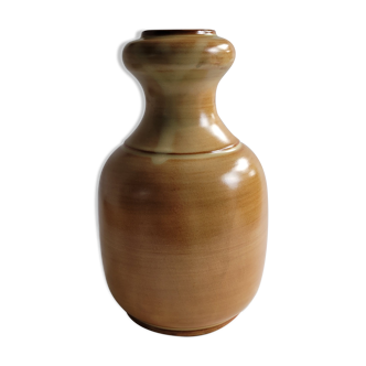 Enamelled sandstone vase