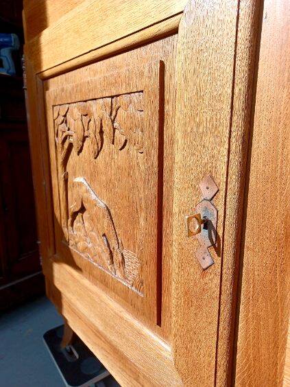 Brutalist design solid oak sideboard circa 1930-1940 - Art Deco
