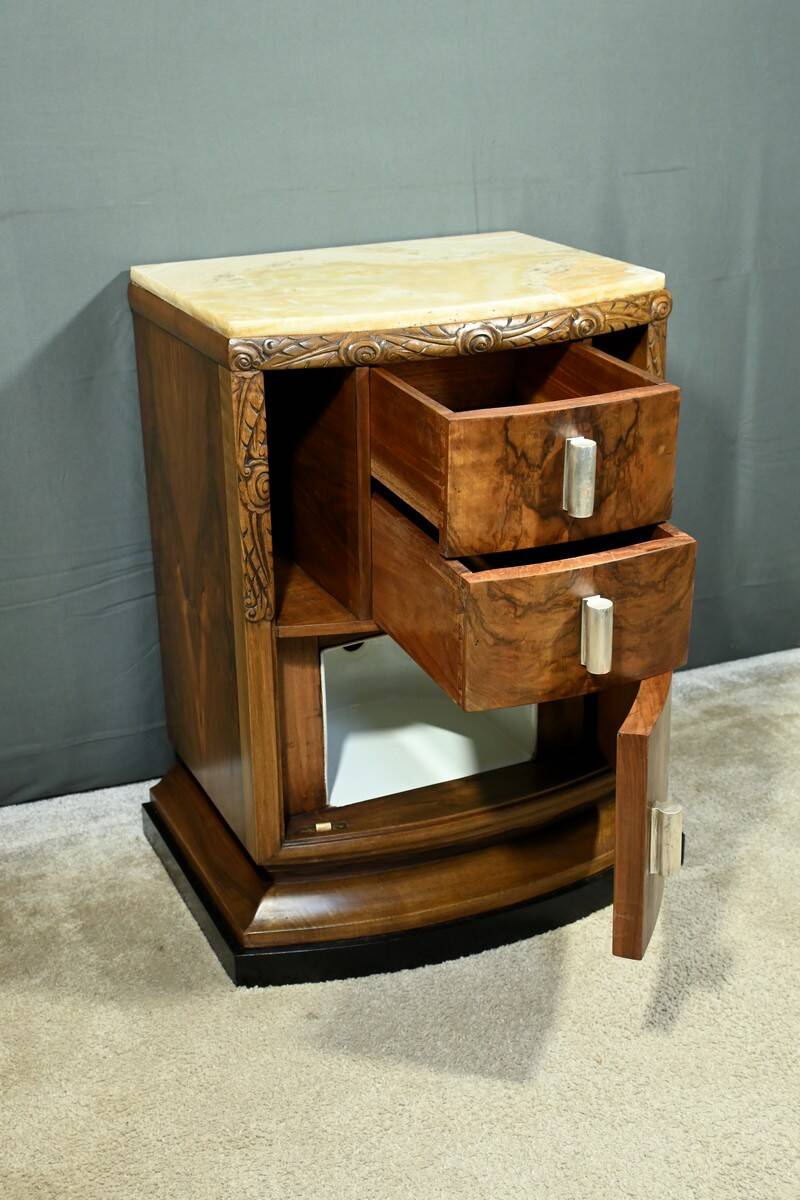 Nightstand in Walnut, Art Deco – 1930