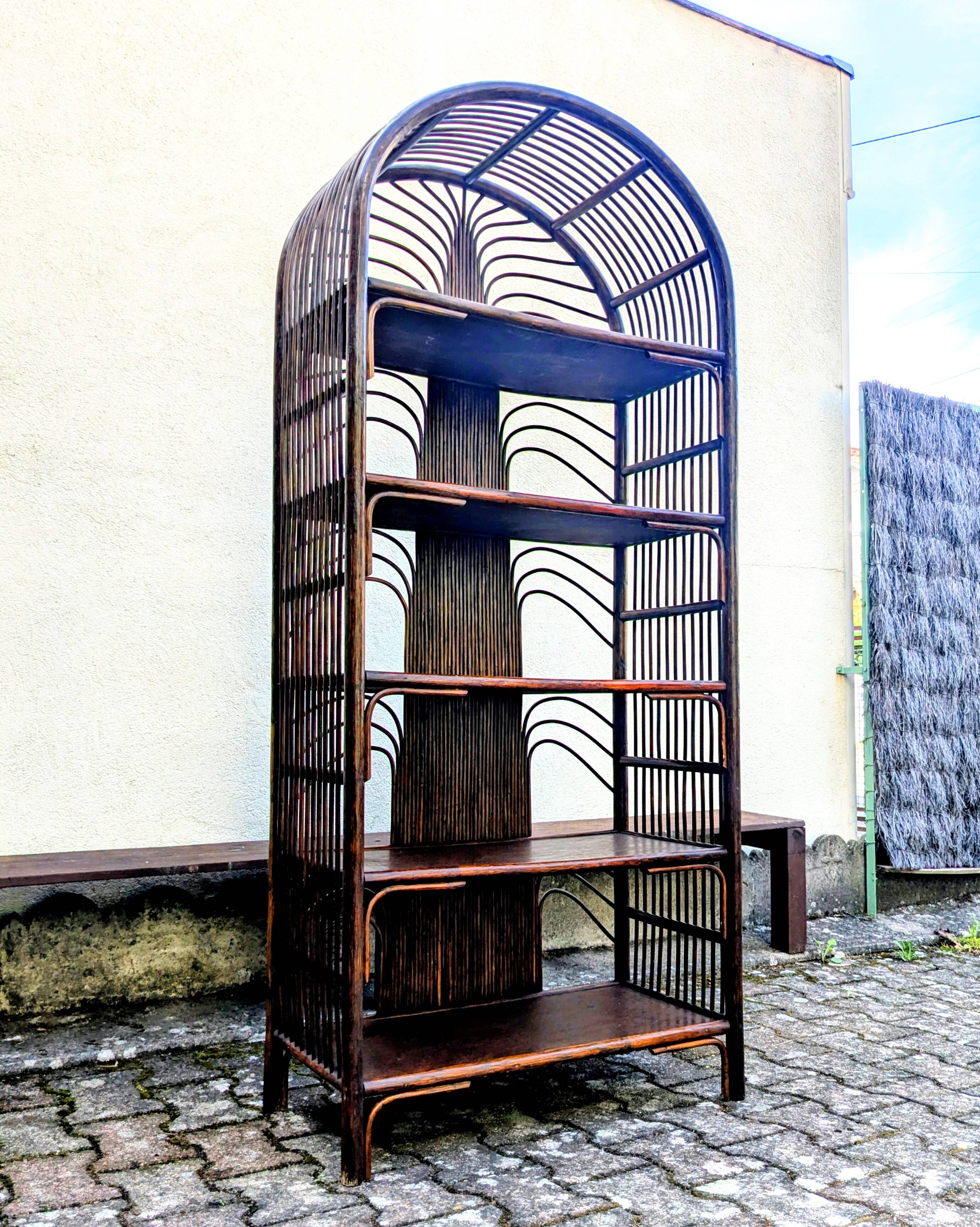 Library / Rattan shelf