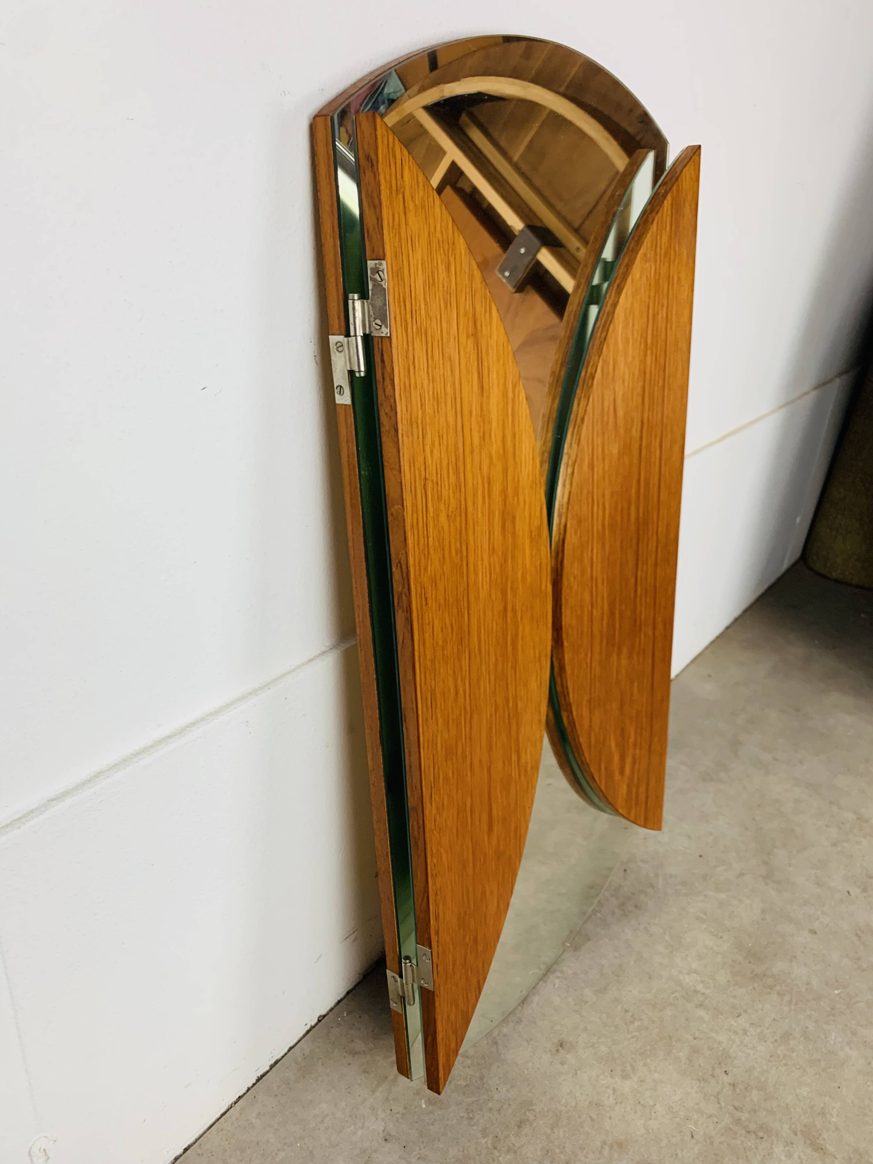 Scandinavian round triptych mirror, teak frame, 1960s.