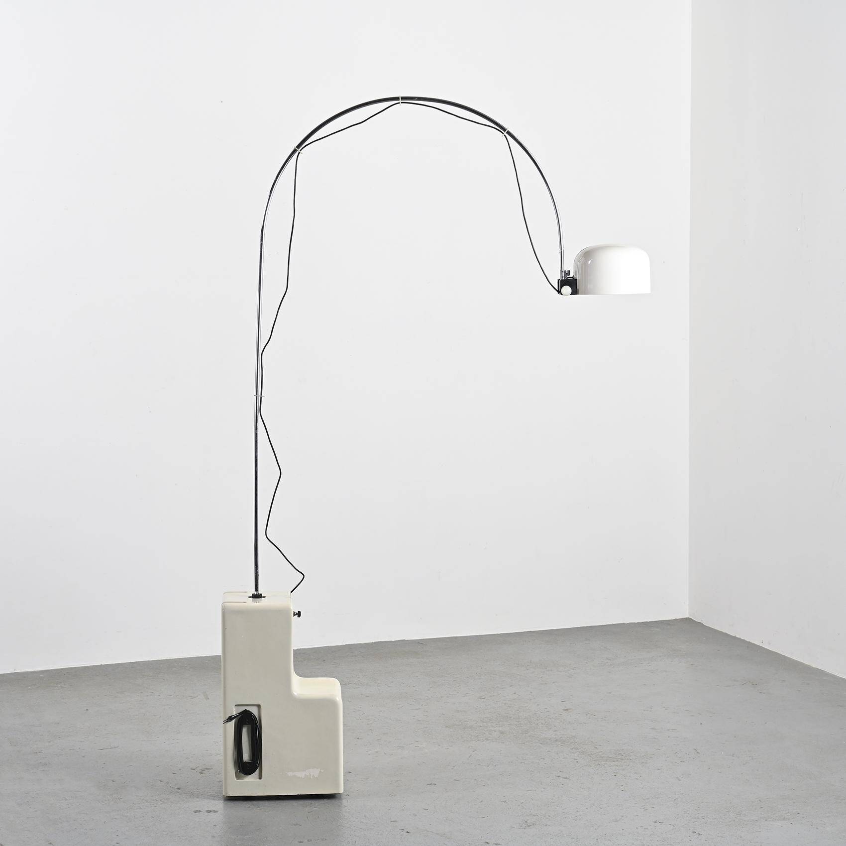 “Caribù” floor lamp by Lella Montecroci and Marco de Carli, 1972