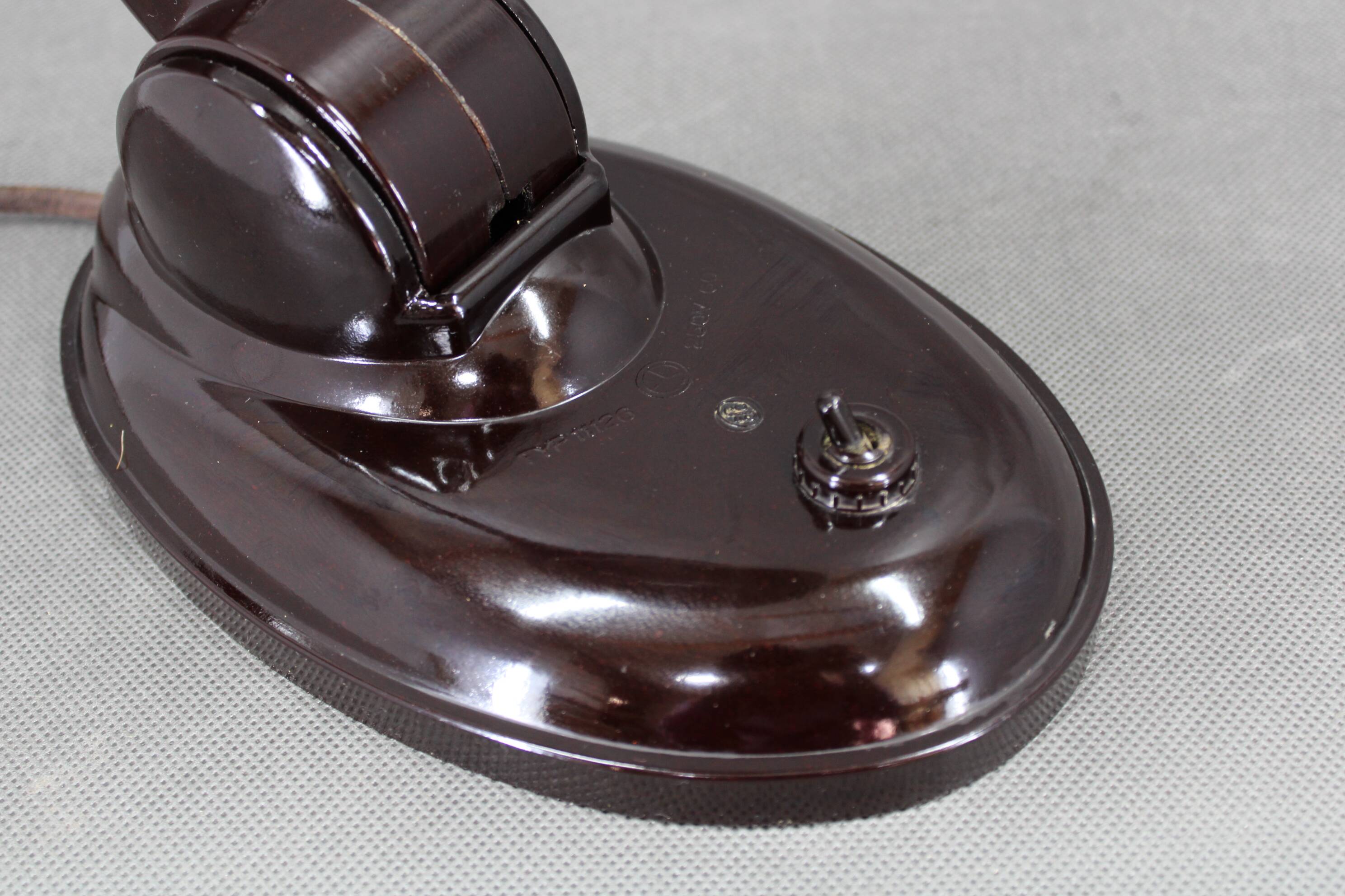 Bauhaus Bakelite Table Lamp by Electrosvit, Model 11126, 1930s