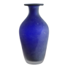 Vase en pâte de verre bleu foncé