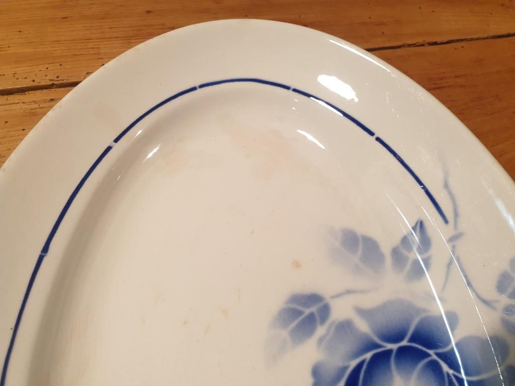 Oval hollow dish Rosine 1932 blue flower of Saint-Amand 37x26
